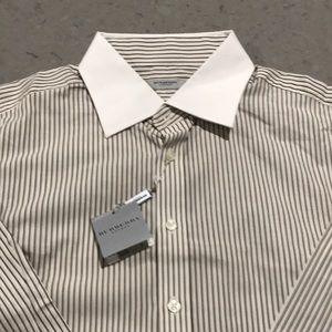 Burberry Button up Shirt 👔
